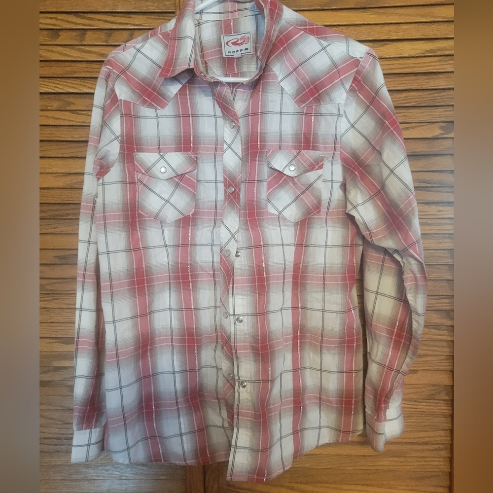 Roper Womans Red and White Plaid Button-Up Shirt Metalic Silver Size Large Pearl